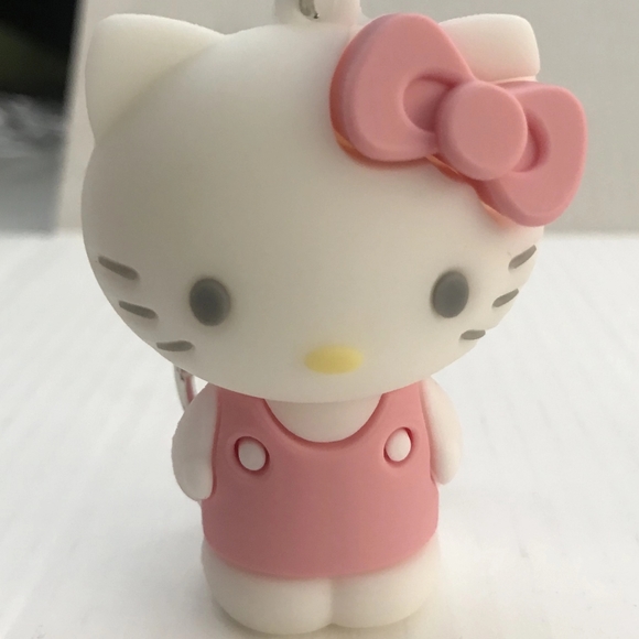 1 LEFT Hello Kitty Key Chain Purse Charm - Picture 5 of 5